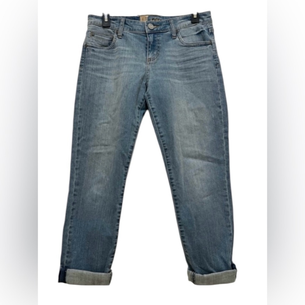 KUT From the Kloth Katy Boyfriend women’s Size 4 distressed jean capris